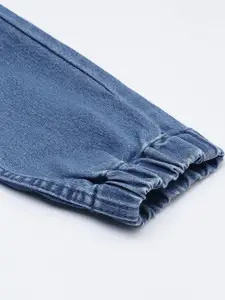 Urbano Fashion Men Blue Slim Fit Mid-Rise Clean Look Stretchable Jogger Jeans