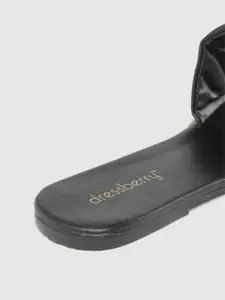 DressBerry Women Black Quilted Open Toe Flats