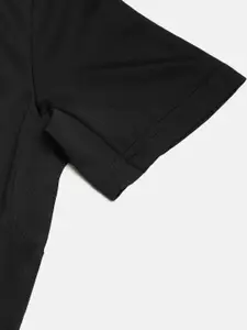 one8 x PUMA Boys Black Printed Round Neck T-shirt