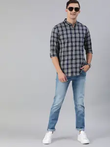 THE BEAR HOUSE Men Navy Blue & Off-White Slim Fit Checked Casual Shirt