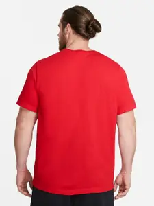 Nike Men Red Solid Round Neck CLUB Pure Cotton T-shirt