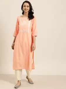 Sangria Women Peach-Coloured & Silver Foil Printed Yoke Design Kurta