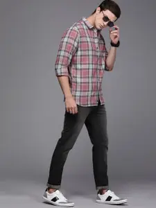 WROGN Men Pink & Grey Slim Fit Checked Casual Shirt