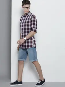 Tommy Hilfiger Men White & Navy Blue Slim Fit Checked Pure Cotton Casual Shirt
