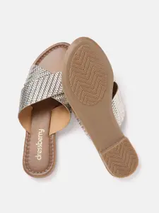 DressBerry Women Gold-Toned Textured Open Toe Flats