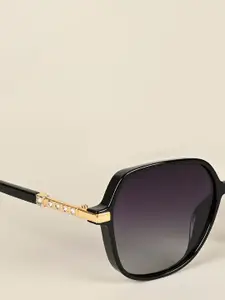 Voyage Women Oversized Sunglasses with Polarised and UV Protected Lens P212PMG4280