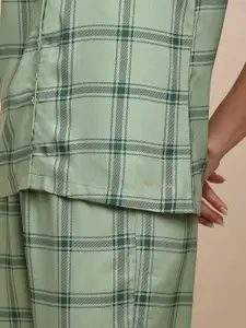 Van Heusen Checked Notched Lapel Collar Night Suit