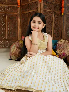 VASTRAMAY Girls Embellished Ready to Wear Lehenga & Blouse