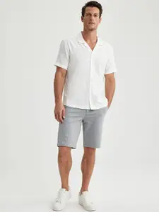 DeFacto Men Mid-Rise Shorts