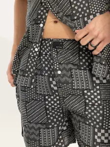 Snitch Grey & White Printed Shirt & Shorts