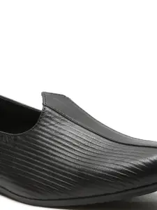 Teakwood Leathers Men Textured Leather Comfort Insole Basics Mojaris