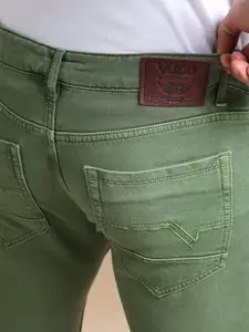 VUDU Narrow Slim Fit Mid-Rise Clean Look Coloured Fade Cotton Stretchable Jeans