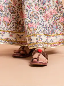 Sangria Girls Beige & White Floral Printed Pure Cotton Lehenga With Choli