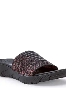 Red Tape Men Textured Sliders