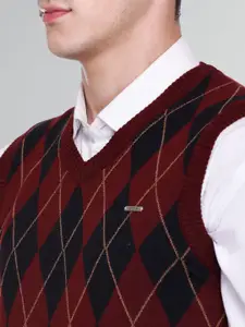 GODFREY Geometric Printed Sleeveless Woollen Sweater Vest