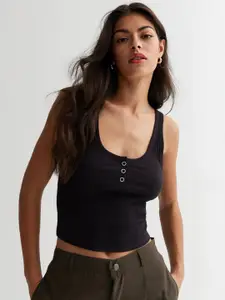 SIGHTBOMB Scoop Neck Shoulder Straps Cotton Fitted Crop Top
