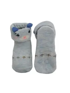 Yellow Bee Infants Boys Pack Of 2 Patterned Cotton Anti Skid Socks