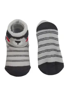 Yellow Bee Boys Pack Of 2 Patterned Ankle Length Anti-Skid Cotton Socks