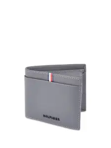 Tommy Hilfiger Men Leather Two Fold Wallet