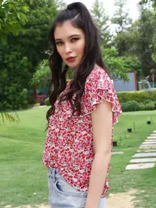 Sera Fuchsia Floral Printed Flutter Sleeves Regular Top