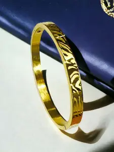 MYKI Women Gold-Toned & Red Gold-Plated Kada Bracelet