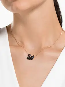 FIMBUL Gold-Plated Stone Studded Small Swan Pendant Chain