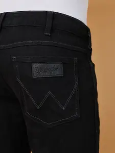 Wrangler Men Skanders Slim Fit Low-Rise Clean Look Cotton Stretchable Jeans