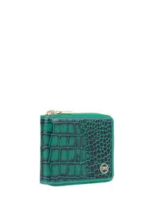 Da Milano Women Textured Leather Two Fold Wallet