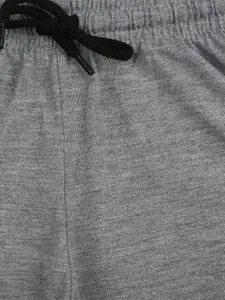 V-Mart Boys Mid-Rise Knee Length Shorts