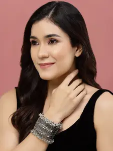 PANASH Oxidised Silver-Plated Bangle-Style Bracelet