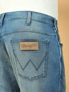 Wrangler Men Millard Mid Rise Heavy Fade Stretchable Jeans