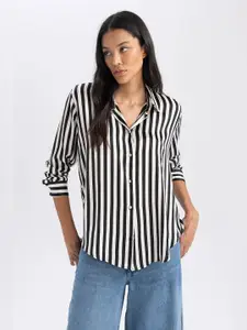 DeFacto Vertical Stripes Spread Collar Casual Shirt