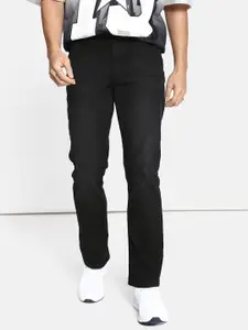 Roadster Men Bootcut Mid-Rise Light Fade Stretchable Jeans