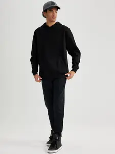 DeFacto Men Mid Rise Joggers