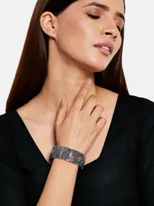 ATIBELLE Silver-Plated Oxidised Kada Bangle & Maangtikka Jewellery Set