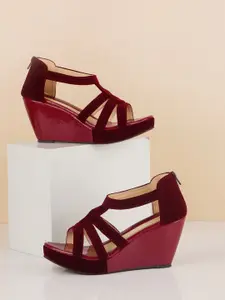 JM Looks Wedge Heels With Closed Back