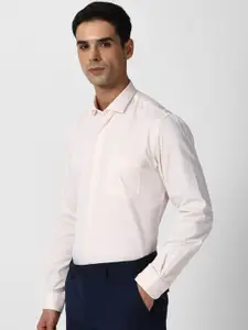 Peter England Slim Fit Opaque Formal Shirt