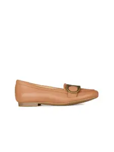Naturalizer Buckle Embellished Leather Ballerinas