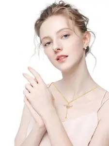 Fashion Frill Gold Plated Stainless Steel Crystal Studded Heart Pendant With Chain