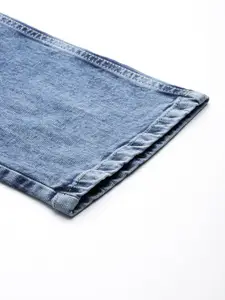 Roadster Men Relaxed Fit Heavy Fade Stretchable Jeans