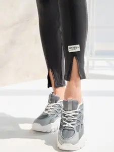 Styli Round Neck T-Shirt with Leggings