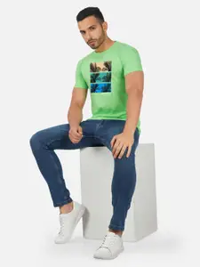 CHOZI Graphic Printed Round Neck Cotton T-shirt