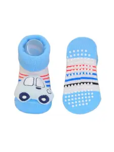 Yellow Bee Infants Boys Pack Of 3 Patterned Anti Skid Cotton Ankle length Socks
