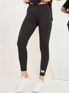 Styli Oversized Embossed Print T-Shirt & Leggings Co-Ords