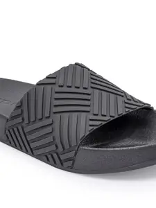 Red Tape Men Textured Rubber Sliders