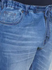 John Pride Men Mid-Rise Light Fade Cotton Stretchable Jogger Jeans