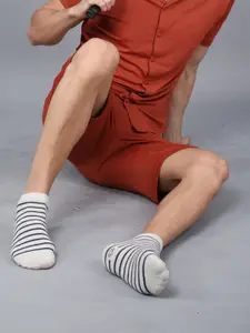 Dollar Socks Men Pack Of 3 Assorted Ankle-Length Cotton Socks