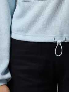 NOBERO Oversized Flap Pocket Self Design Pullover