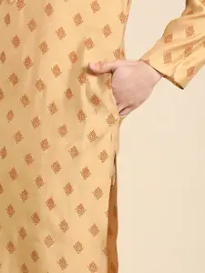 Anouk Men Cream-Coloured Ethnic Motifs Thread Work Kurta