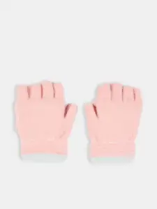 Pantaloons Junior Girls Patterned Hand Gloves